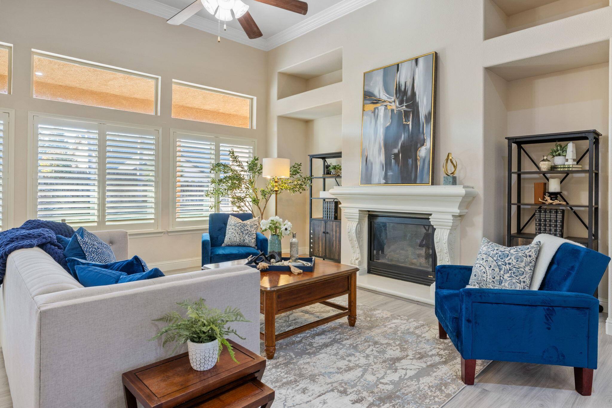 239 N Preston St, Visalia, CA 93291