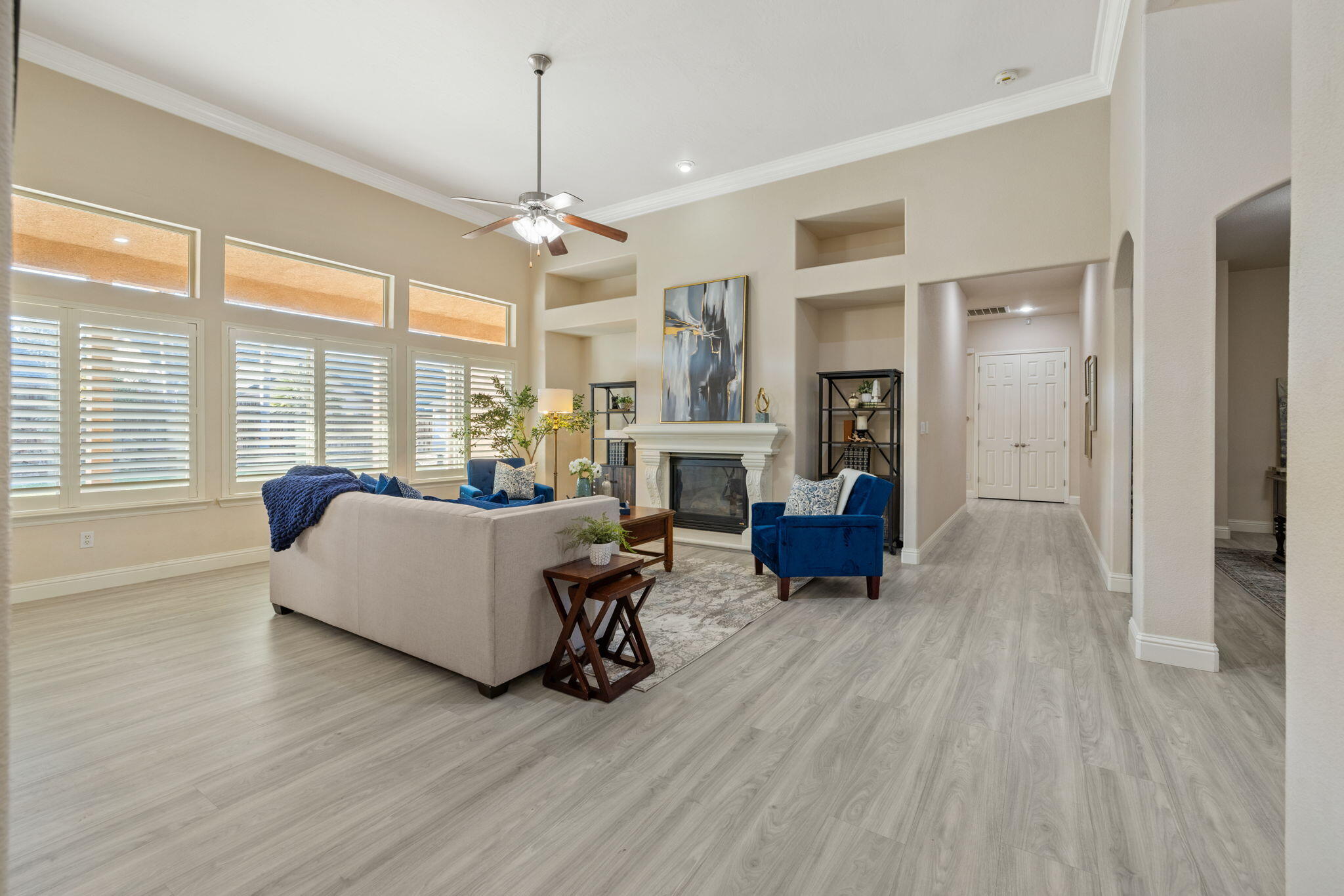 239 N Preston St, Visalia, CA 93291