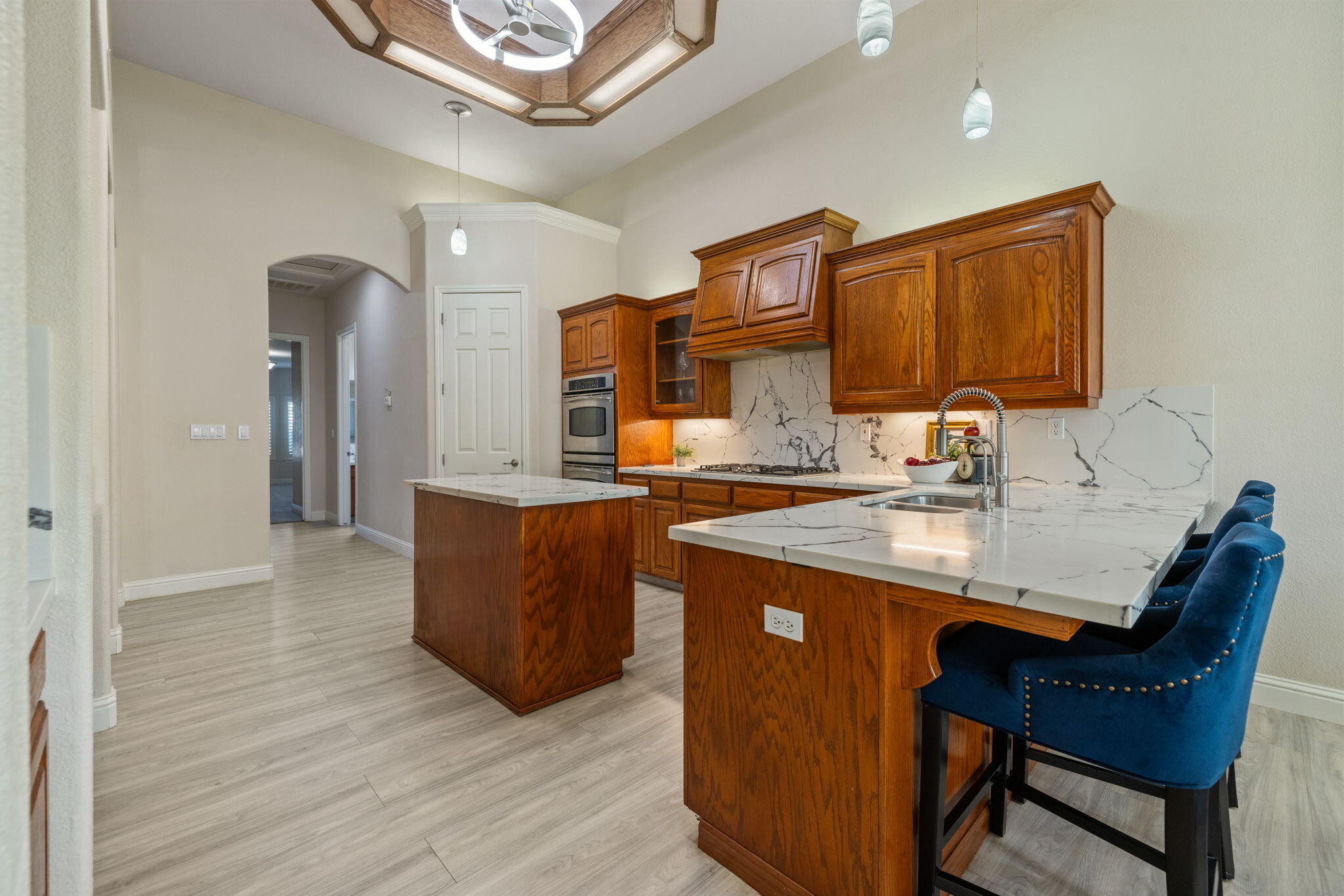 239 N Preston St, Visalia, CA 93291