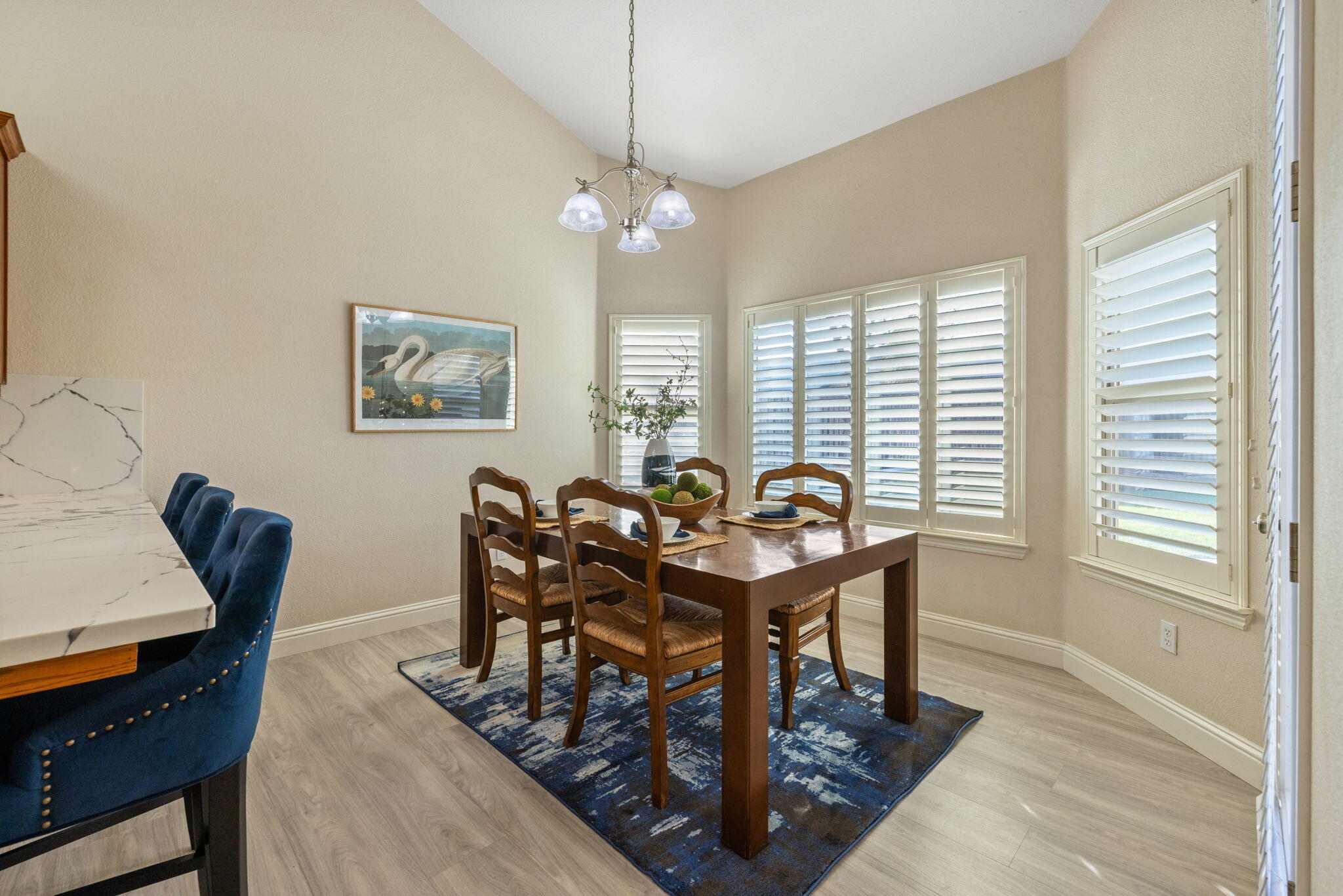 239 N Preston St, Visalia, CA 93291