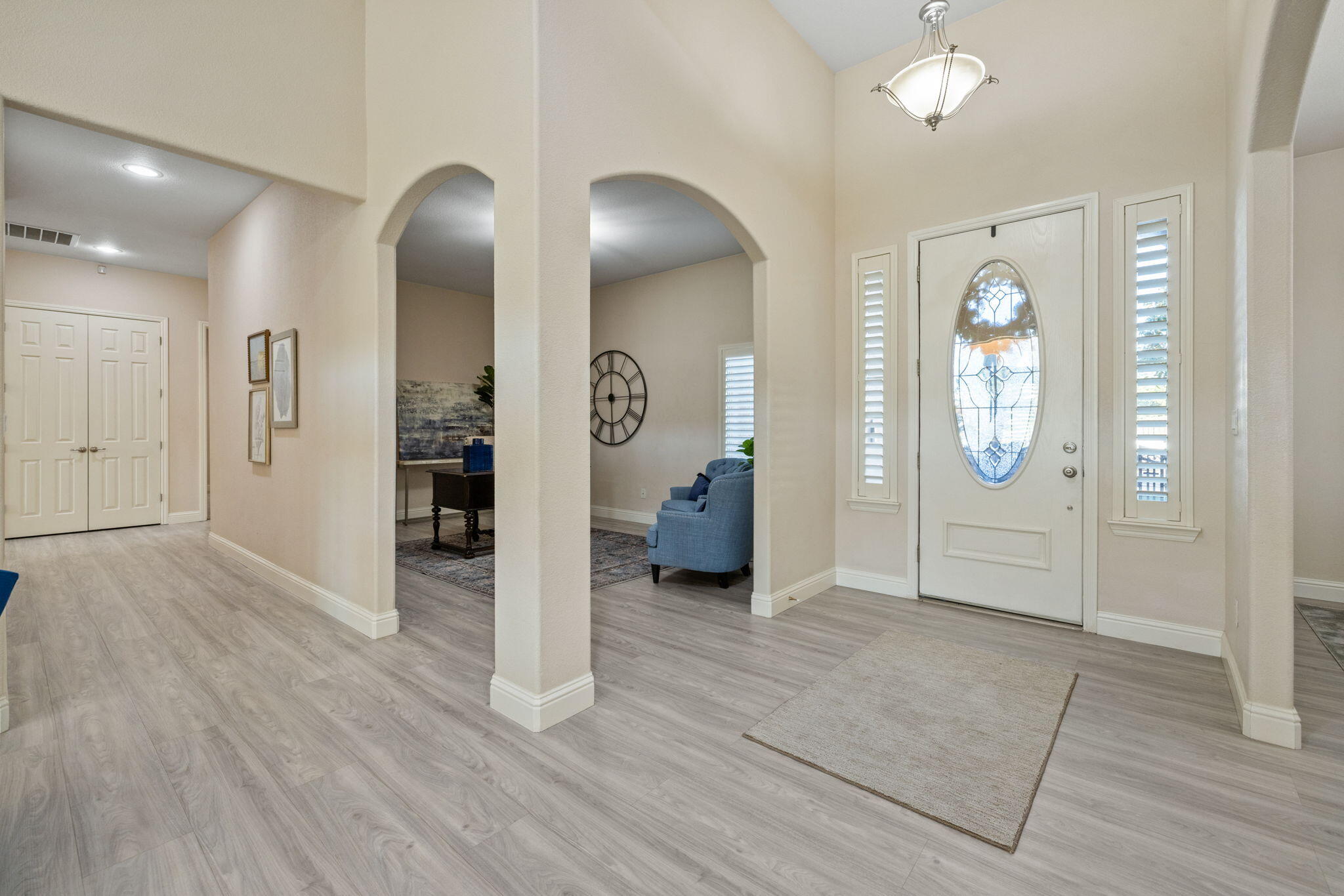 239 N Preston St, Visalia, CA 93291