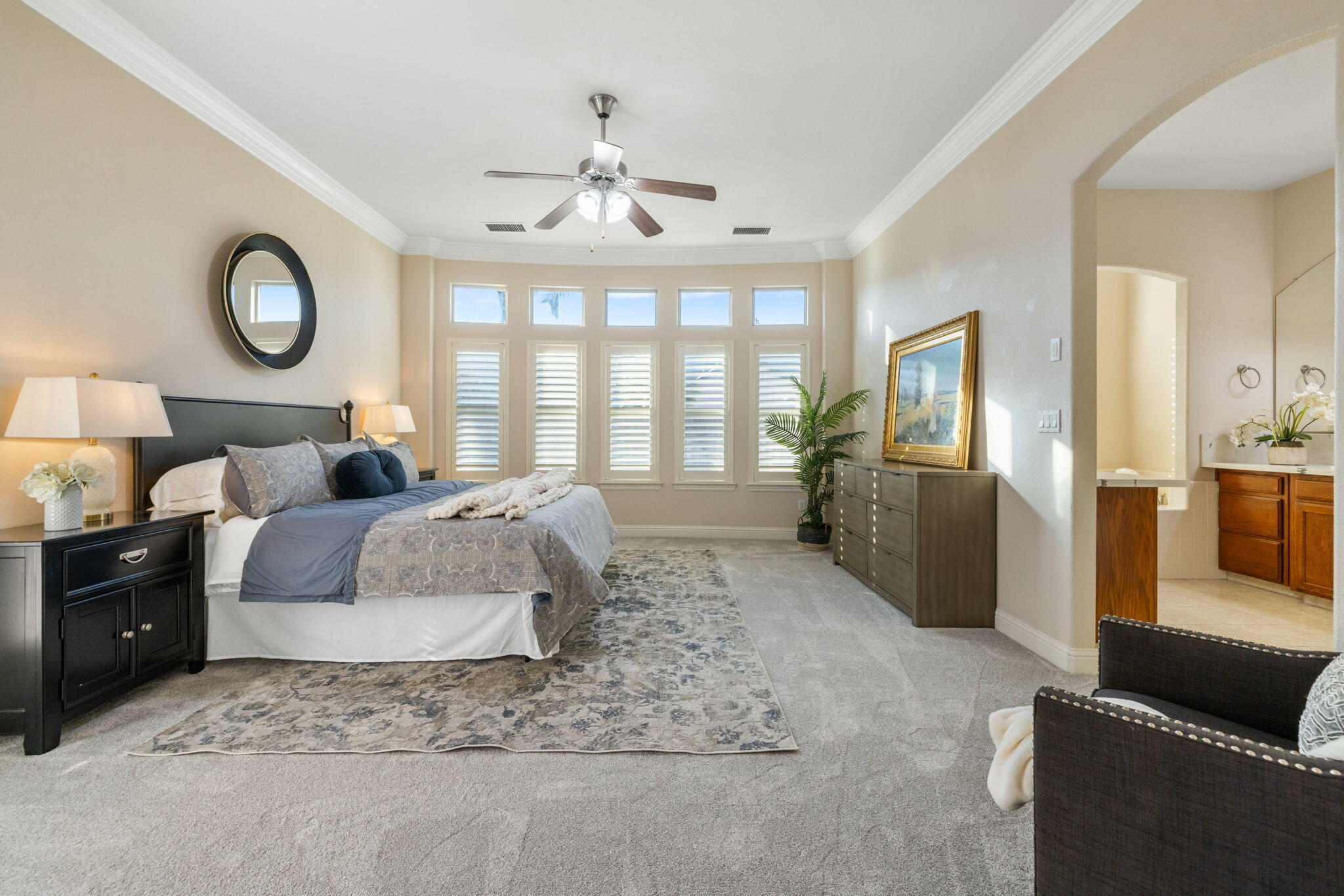 239 N Preston St, Visalia, CA 93291