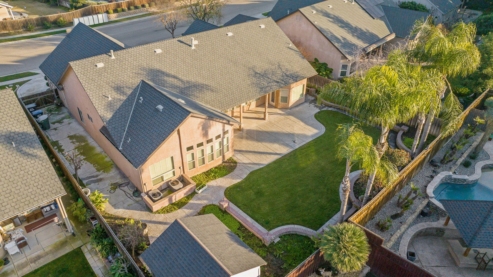 239 N Preston St, Visalia, CA 93291