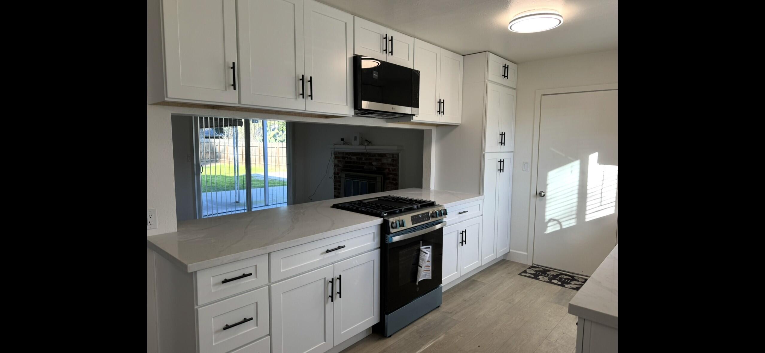 1502 W Tulare Ave, Visalia, CA 93277