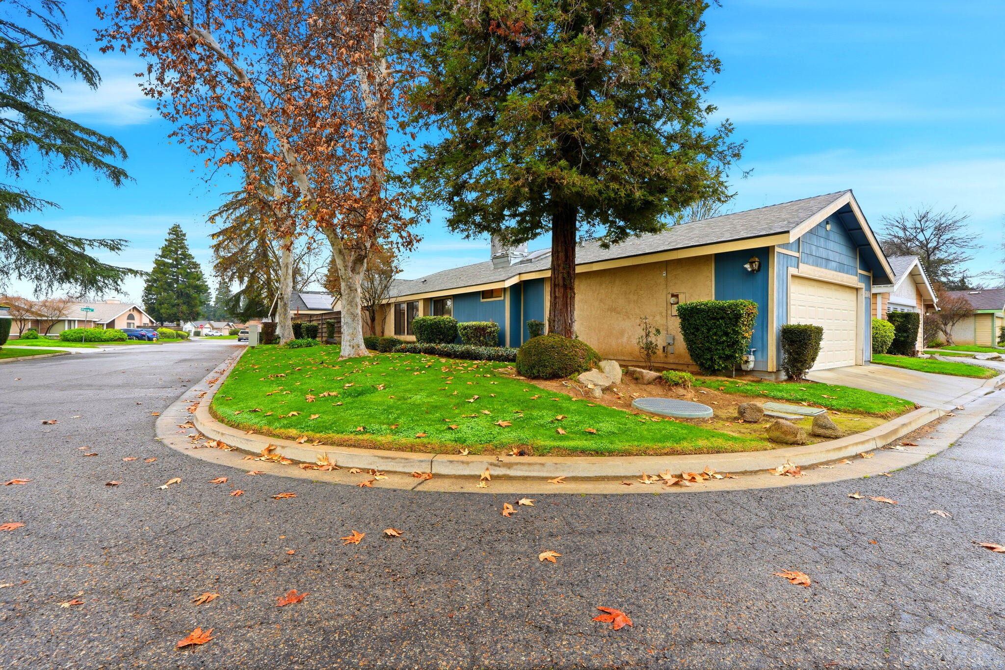 1804 E Vine Ave, Visalia, CA 93292