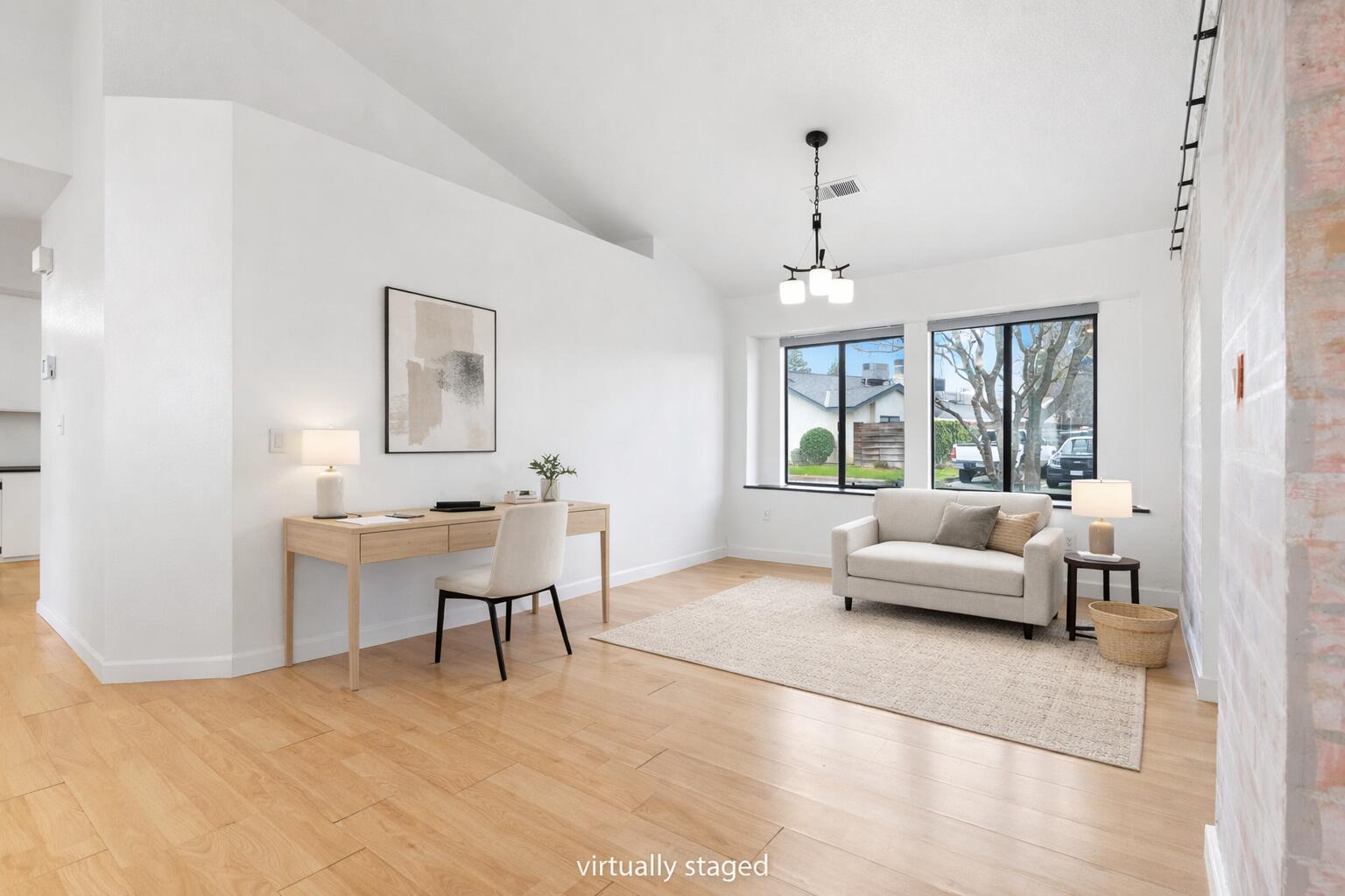 1804 E Vine Ave, Visalia, CA 93292