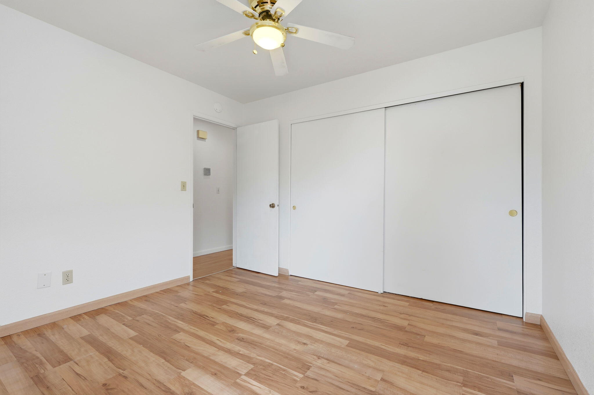 1804 E Vine Ave, Visalia, CA 93292