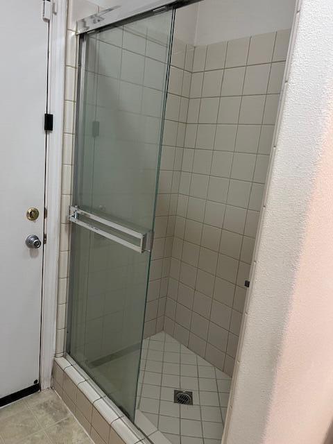 3242 W W Oakridge Ave, Visalia, CA 93291