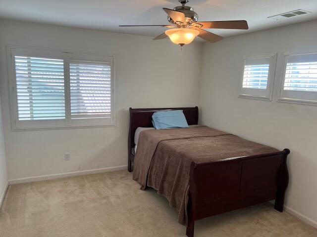 3242 W W Oakridge Ave, Visalia, CA 93291