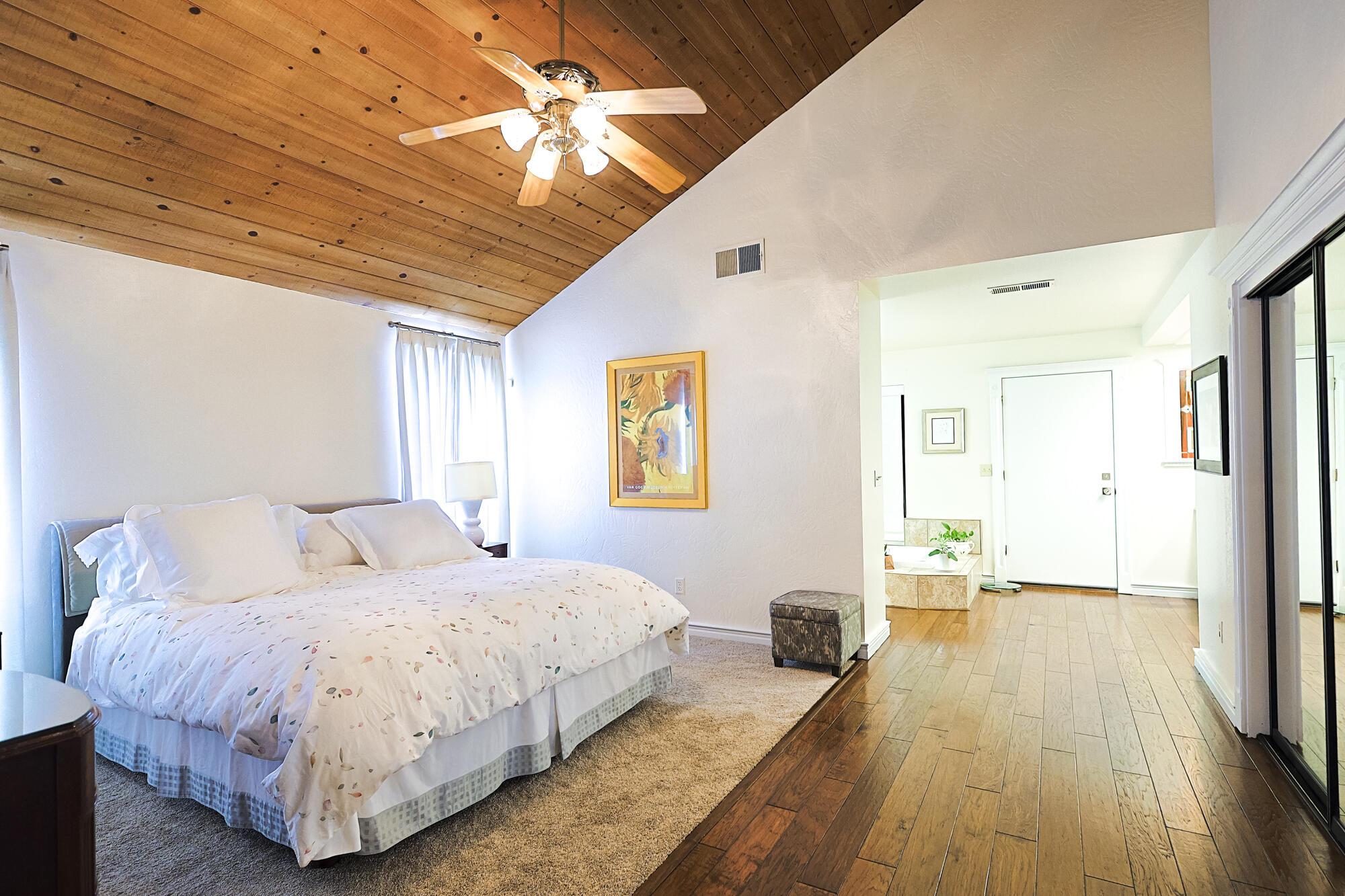 3727 W Mill Creek Dr, Visalia, CA 93291