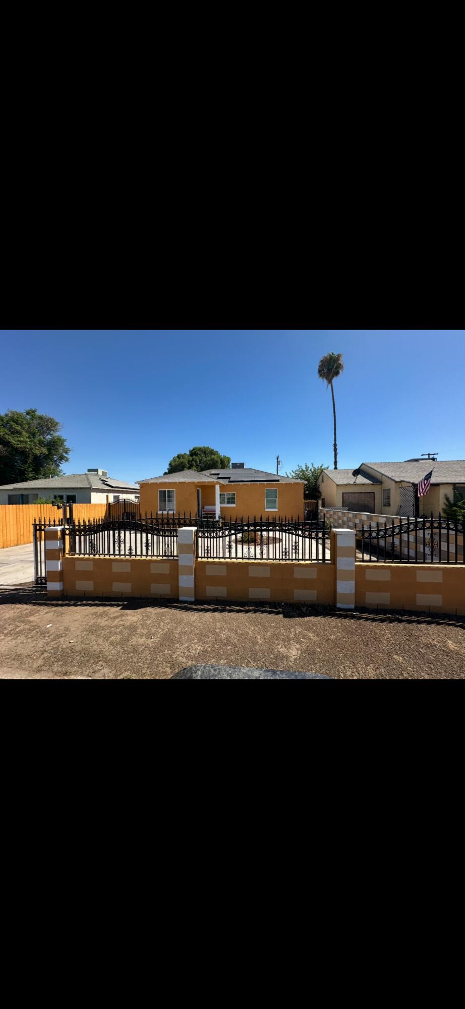 1811 Radiance Dr, Bakersfield, CA 93304