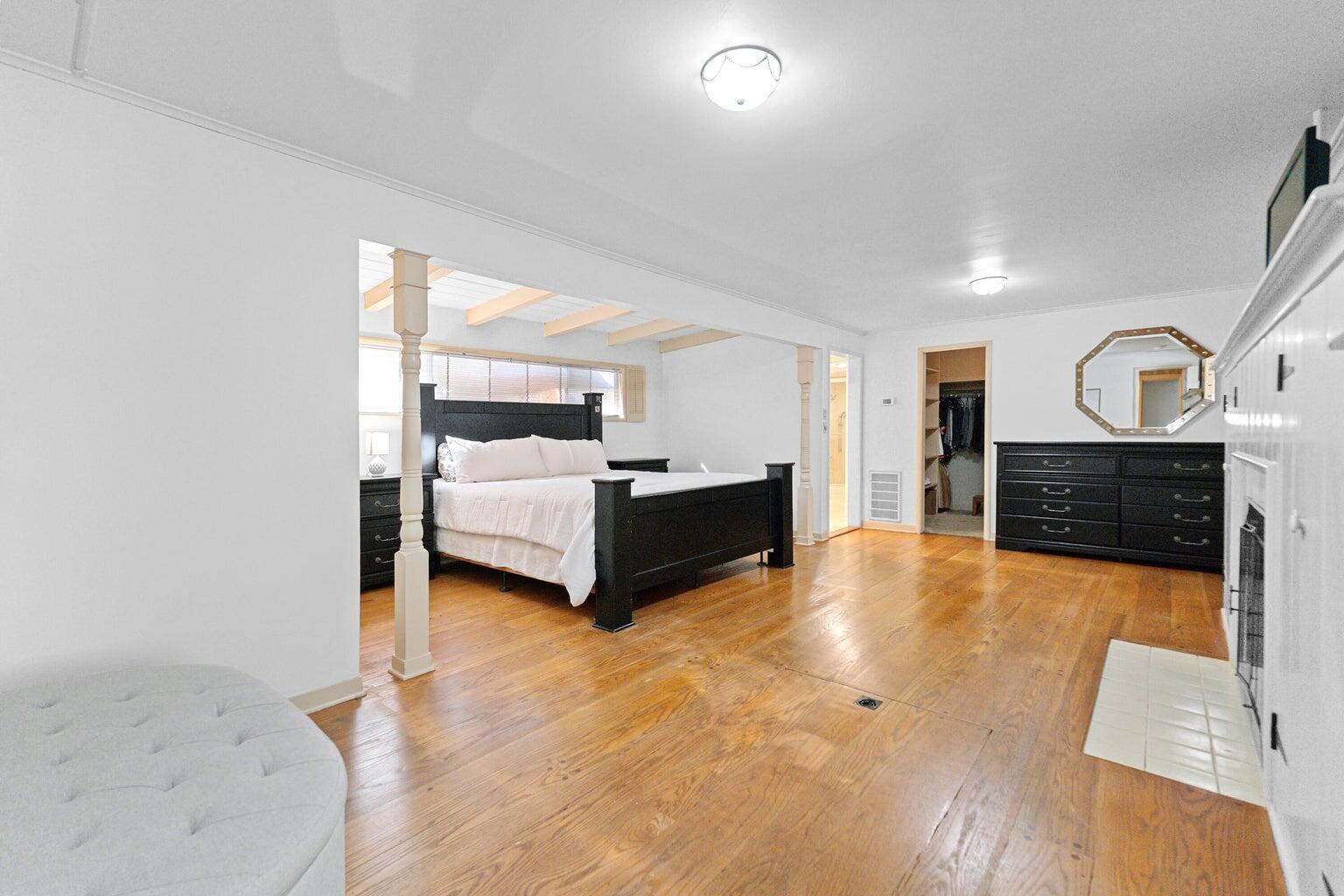 531 E Walnut St, Exeter, CA 93221