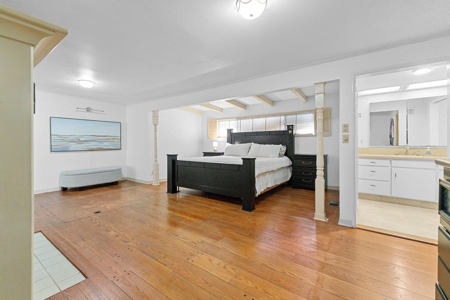 531 E Walnut St, Exeter, CA 93221