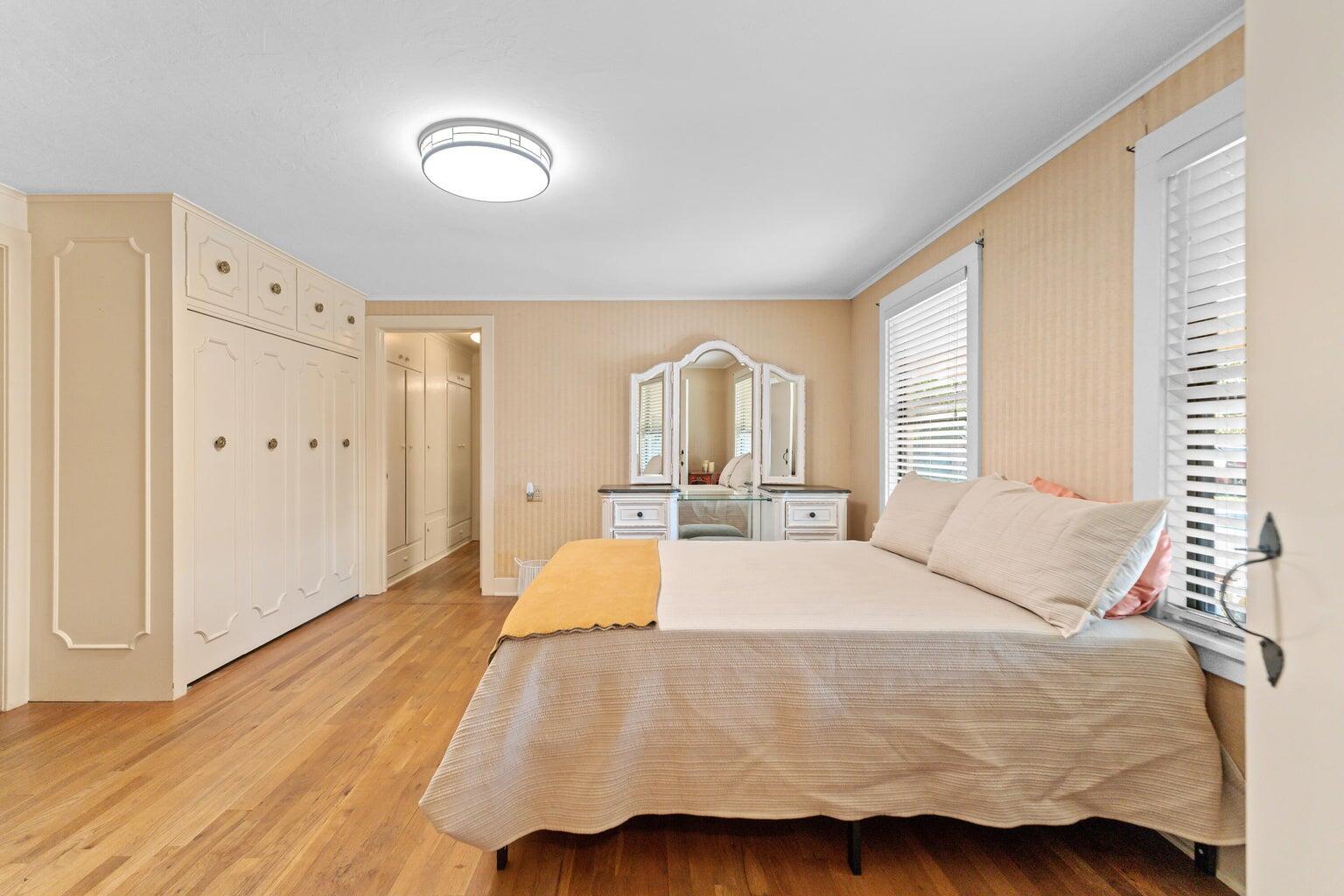 531 E Walnut St, Exeter, CA 93221