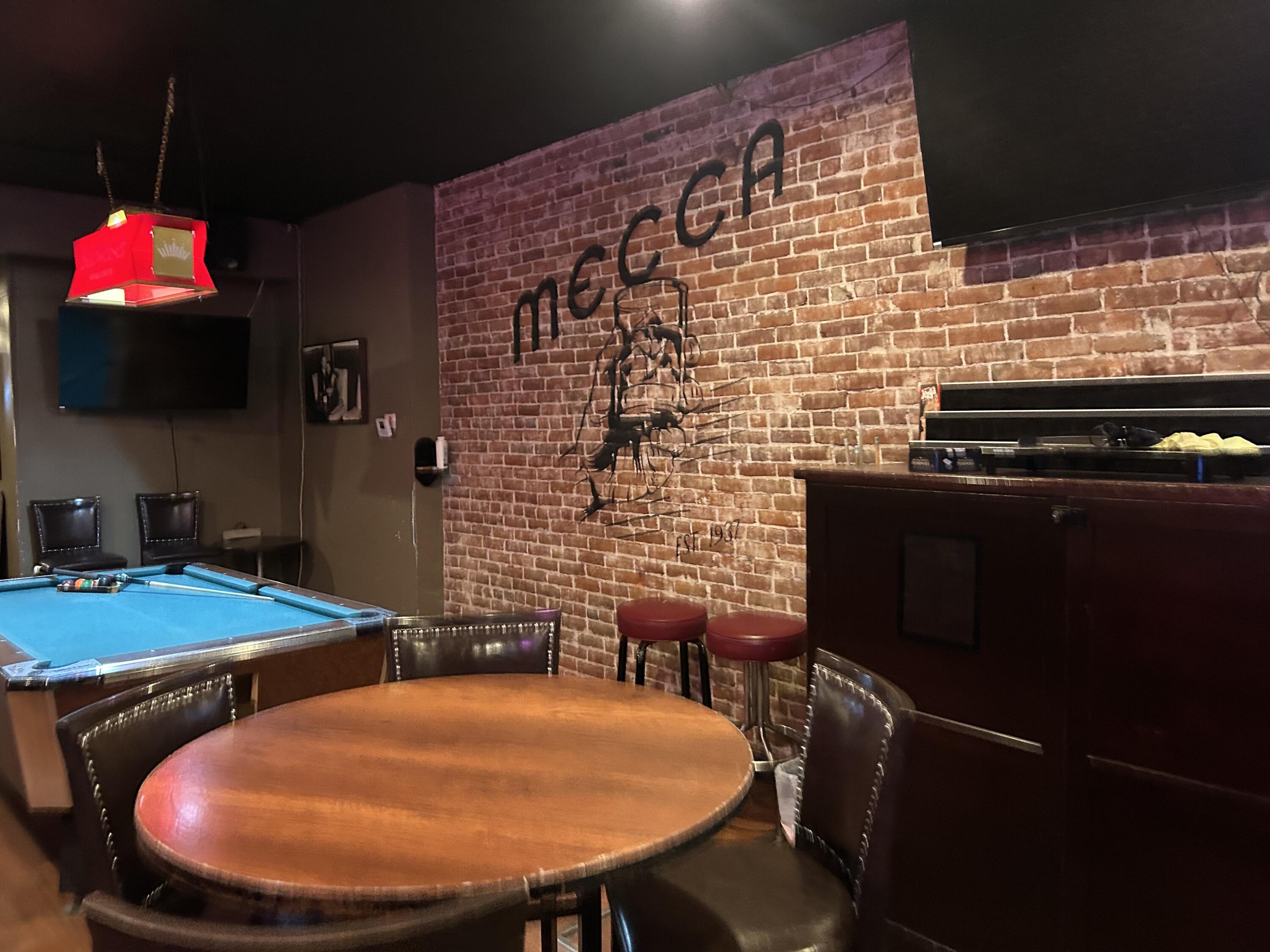 170 N Main St, Porterville, CA 93257