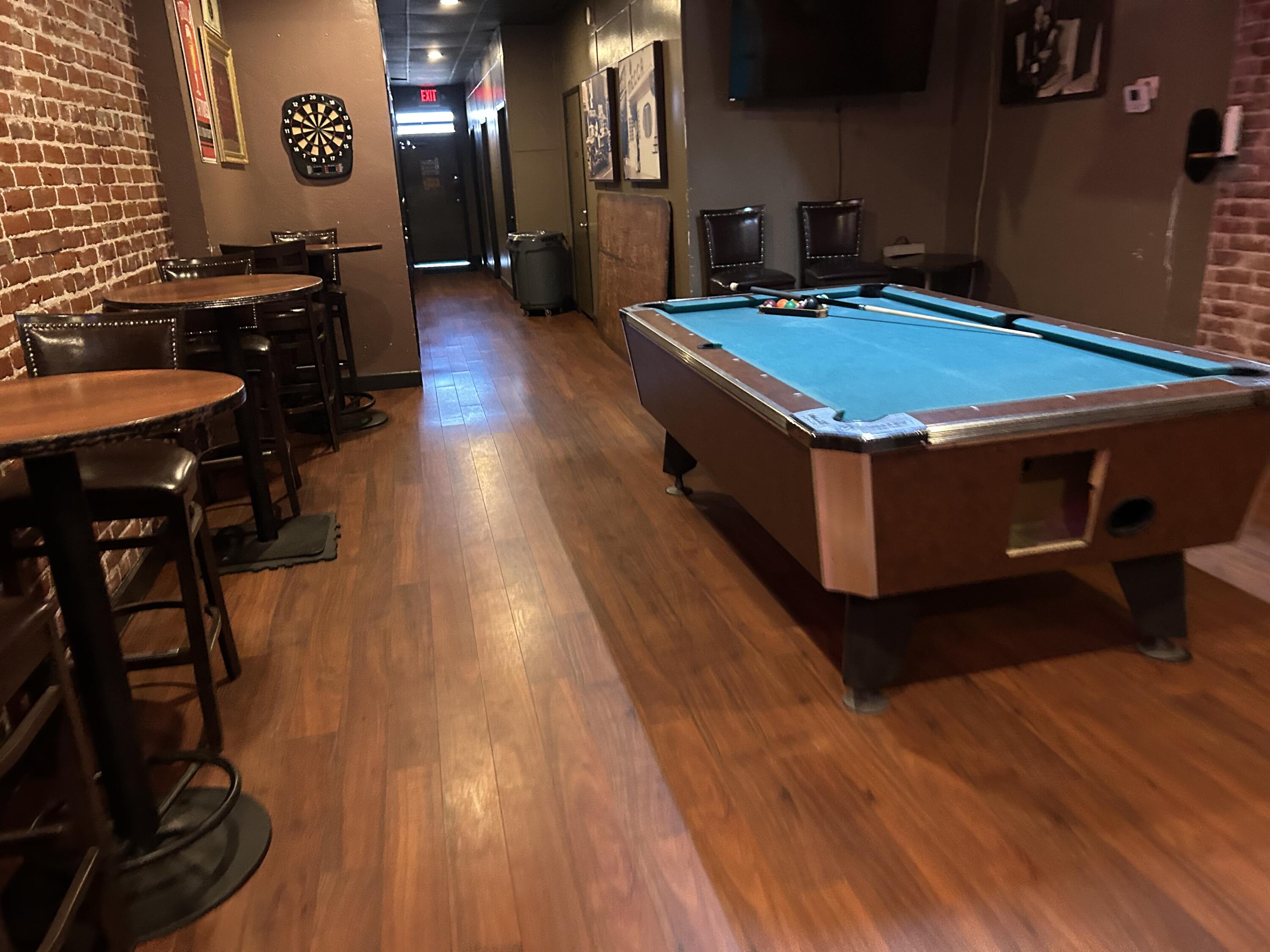 170 N Main St, Porterville, CA 93257