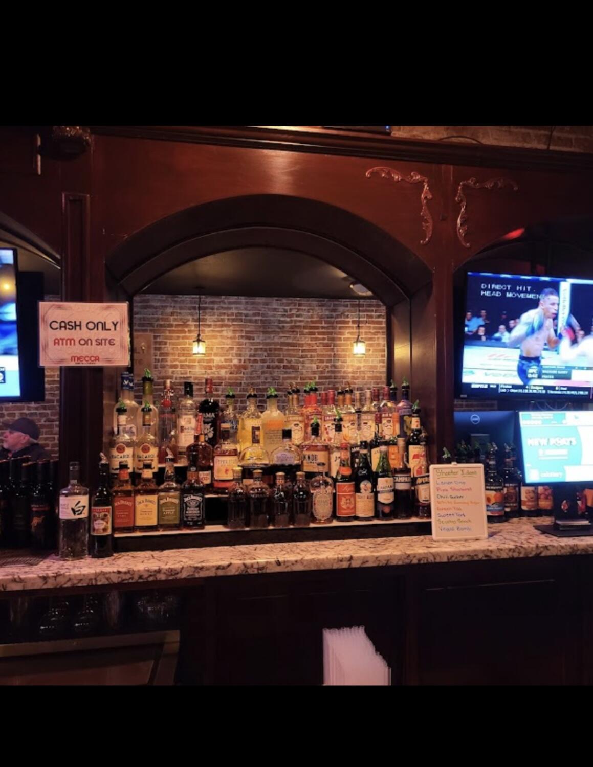 170 N Main St, Porterville, CA 93257