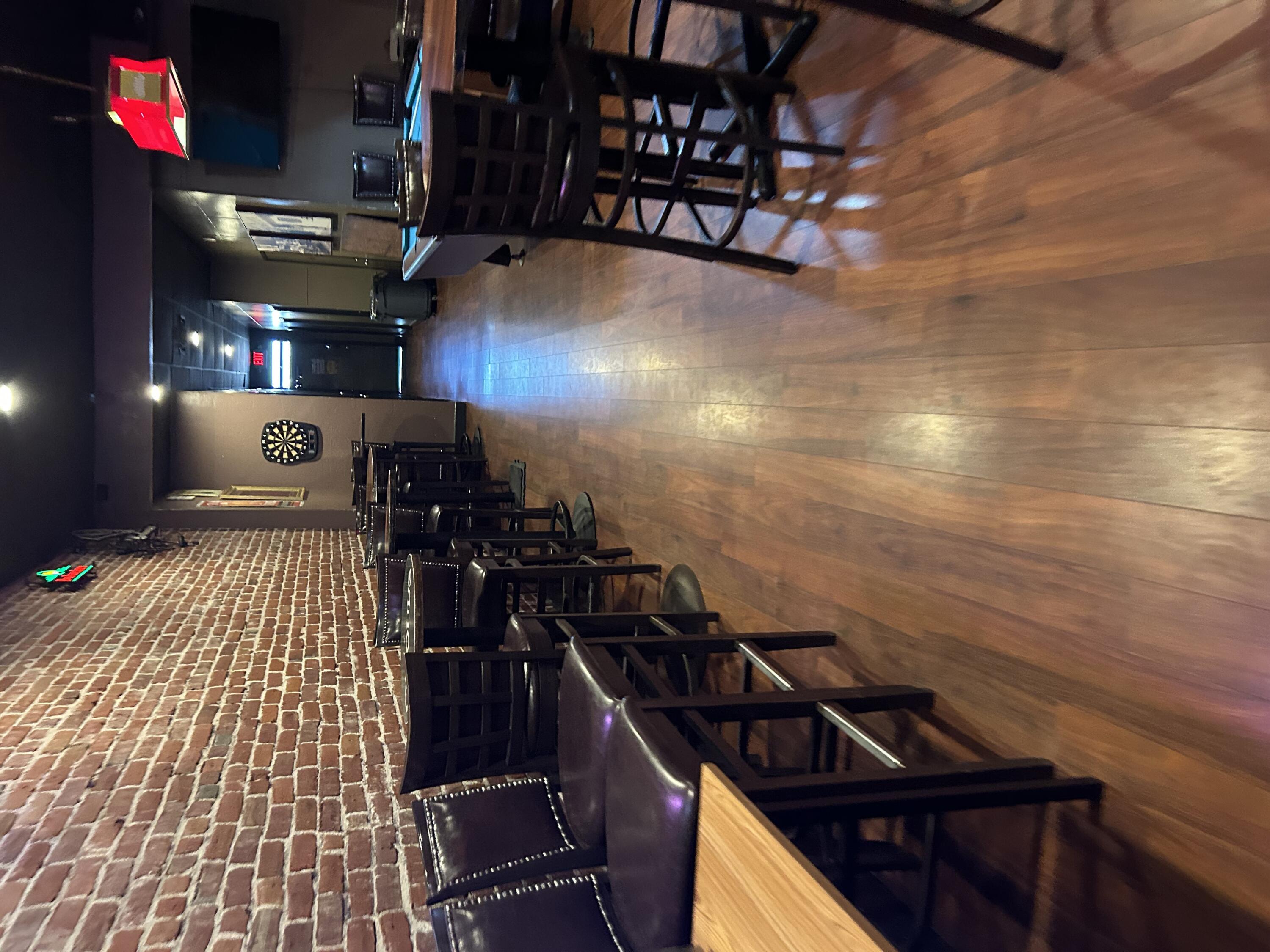 170 N Main St, Porterville, CA 93257