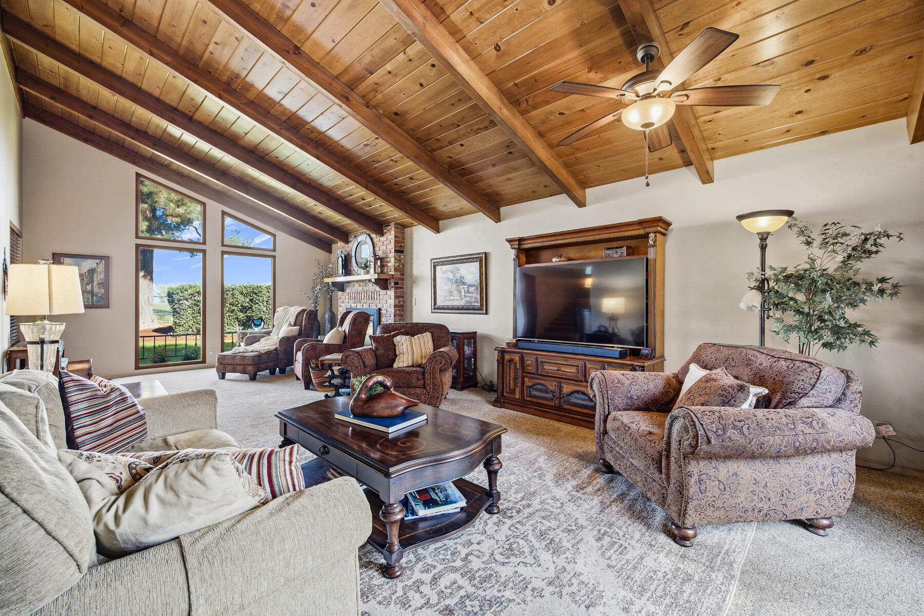 21487 Ave 332, Woodlake, CA 93286