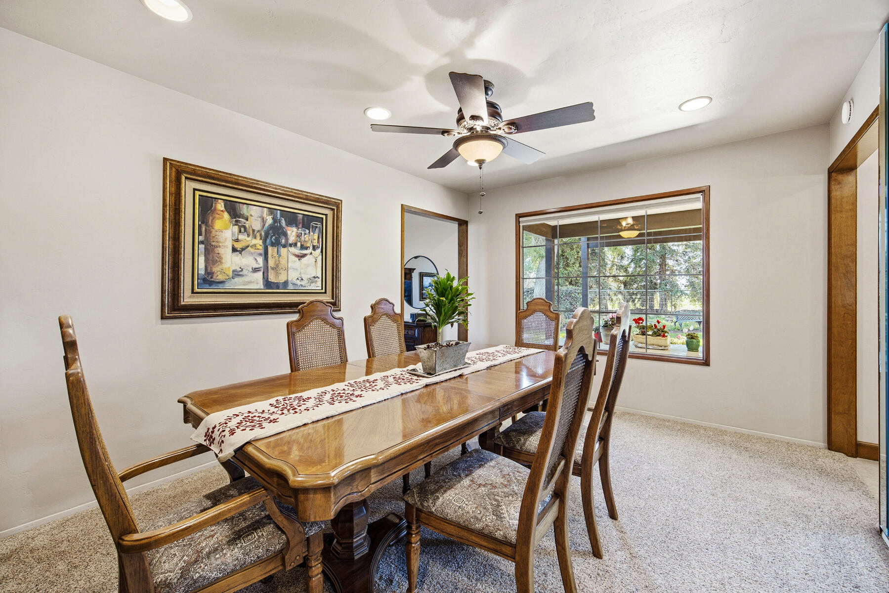 21487 Ave 332, Woodlake, CA 93286