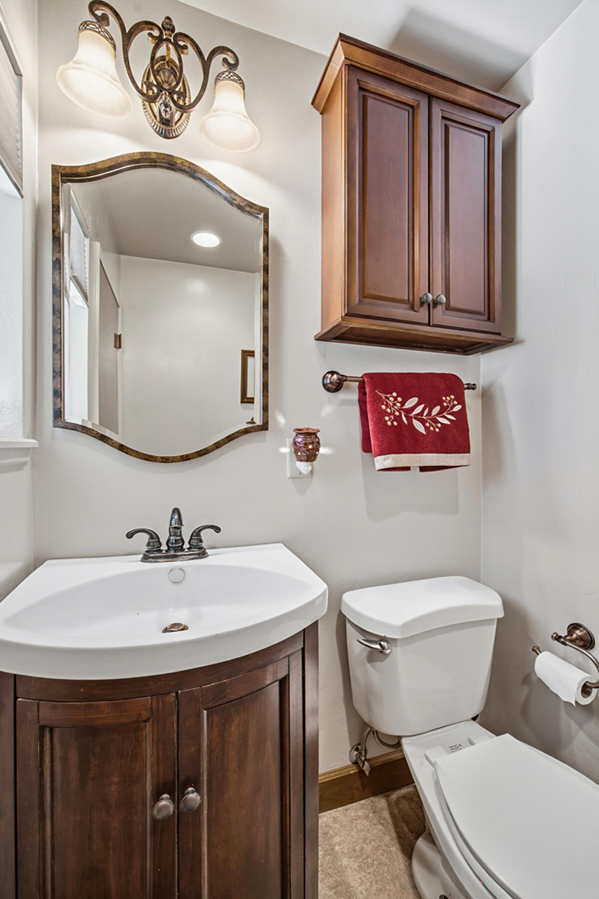 21487 Ave 332, Woodlake, CA 93286