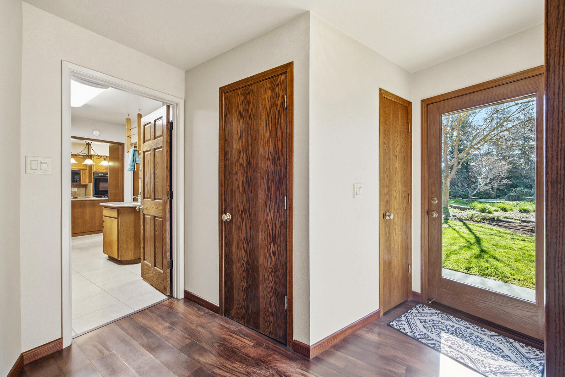 21487 Ave 332, Woodlake, CA 93286