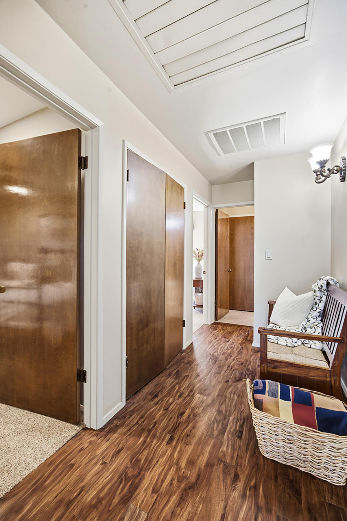 21487 Ave 332, Woodlake, CA 93286