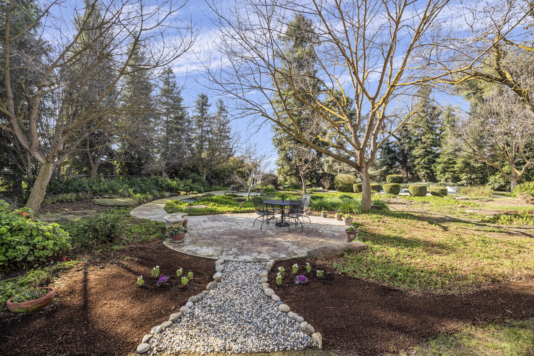 21487 Ave 332, Woodlake, CA 93286