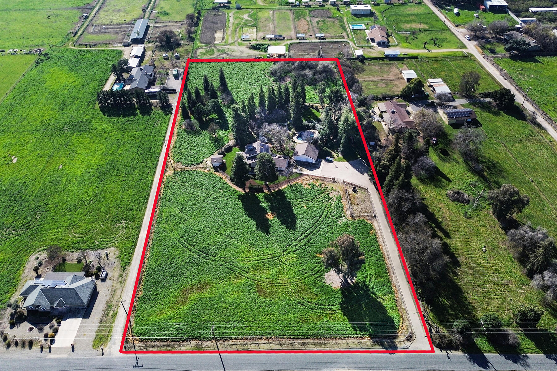 21487 Ave 332, Woodlake, CA 93286