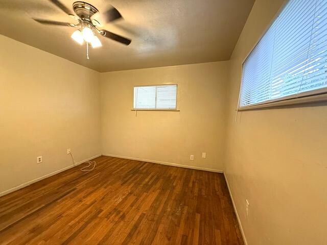 2517 S Court St, Visalia, CA 93277