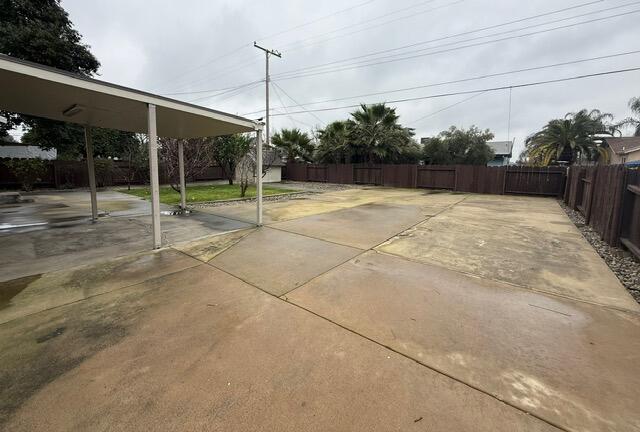 2517 S Court St, Visalia, CA 93277