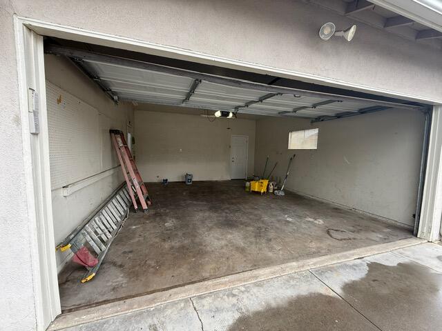 2517 S Court St, Visalia, CA 93277