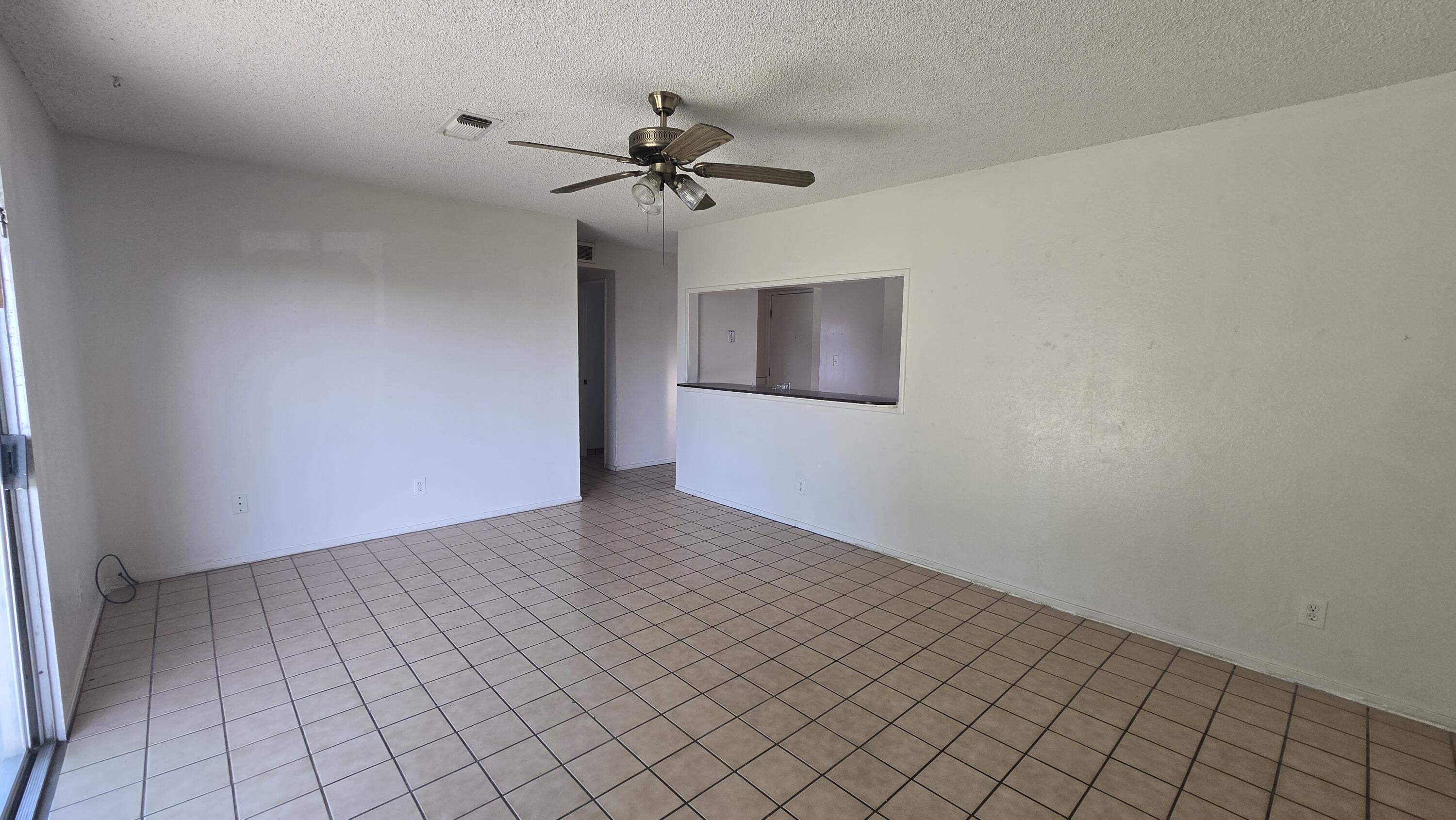 4222 W Dorothea Ave, Visalia, CA 93277