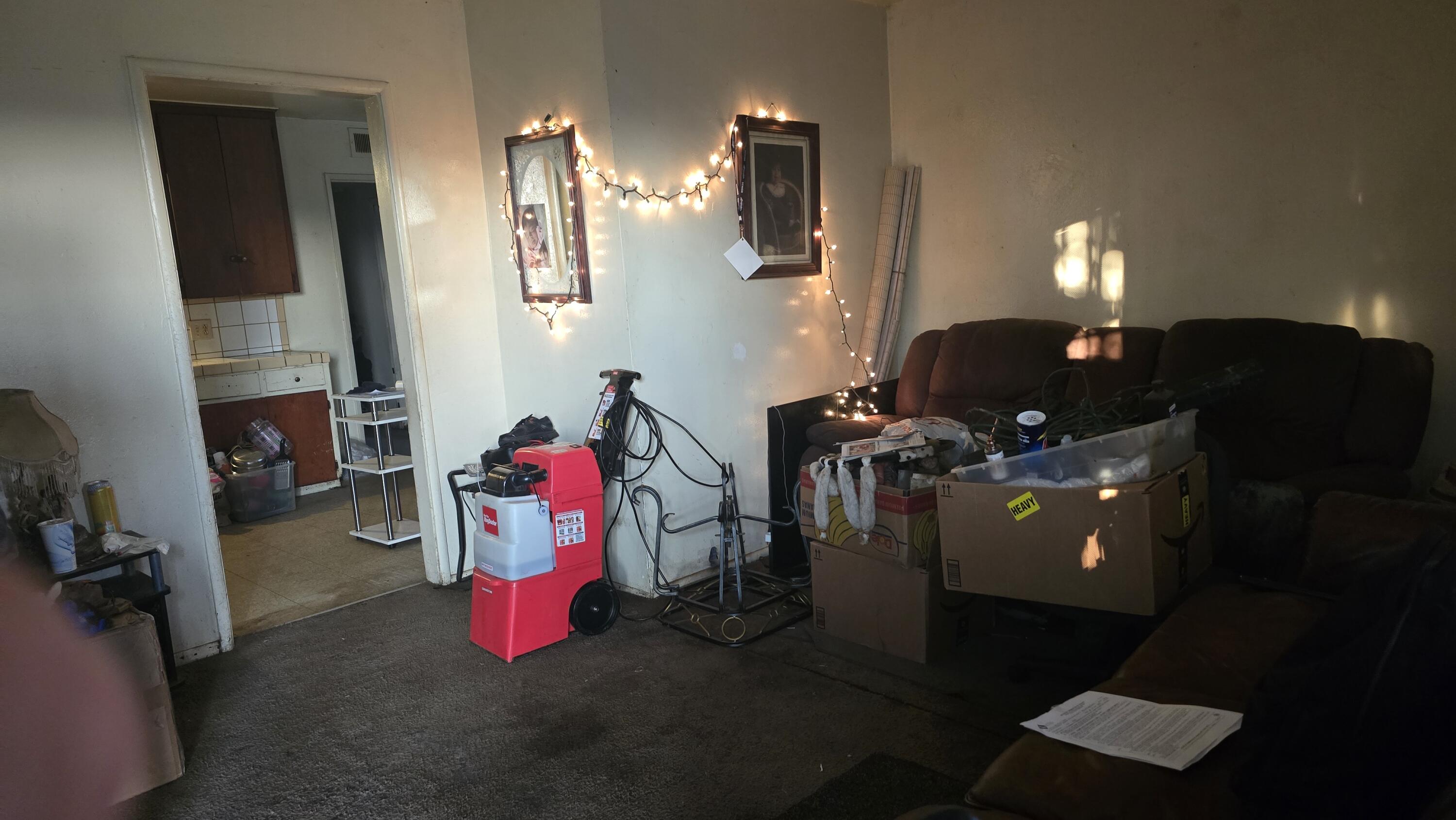 632 E Douglas Ave, Visalia, CA 93292