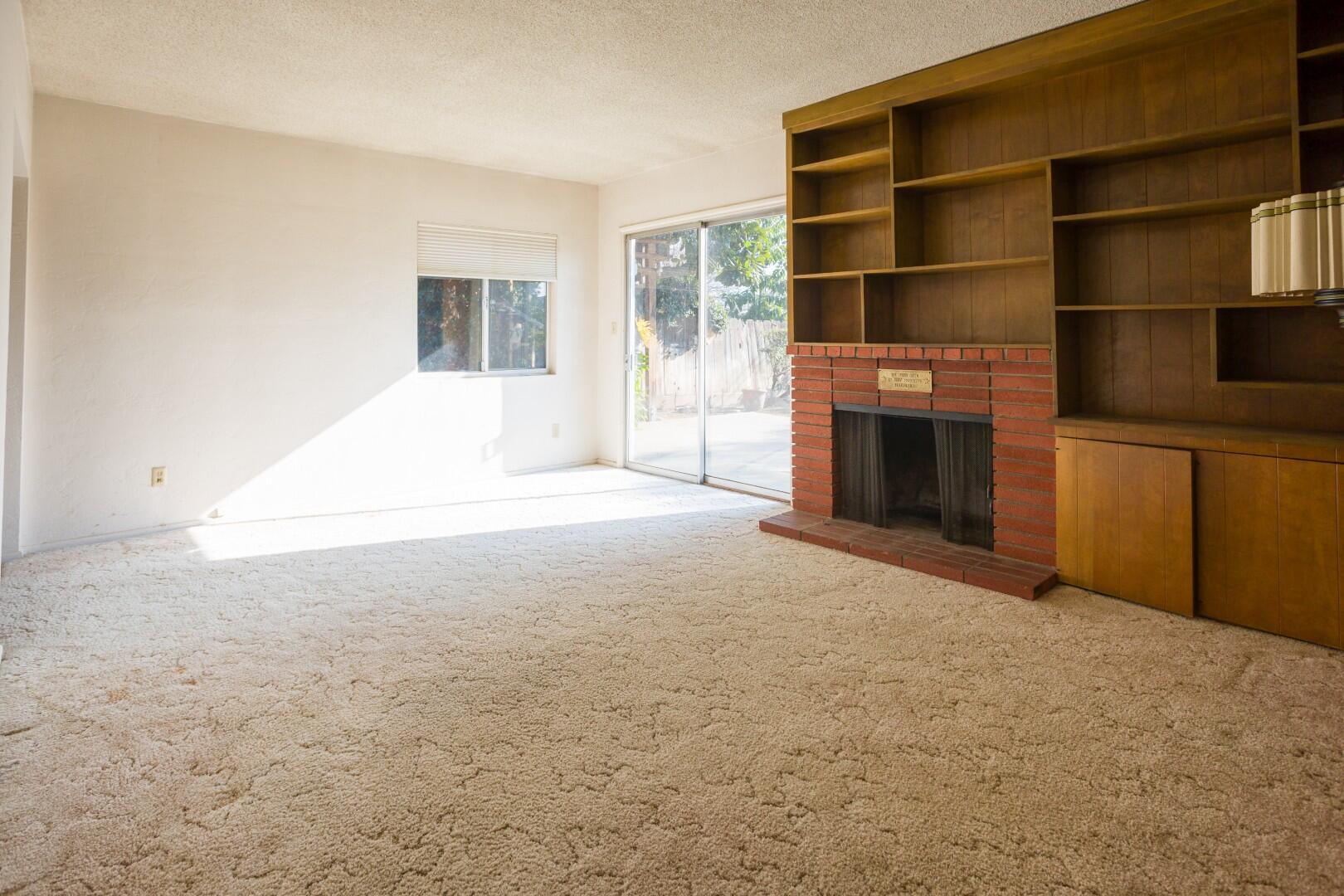 1047 Vandalia Ave, Porterville, CA 93257