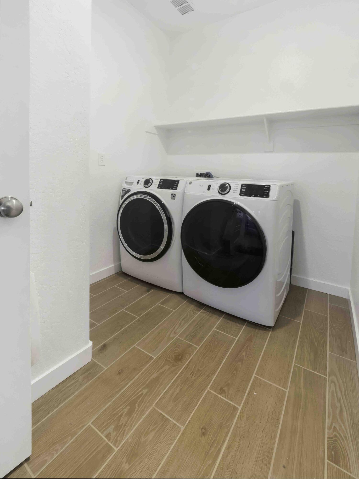 143 NE Riverway Dr, Visalia, CA 93291