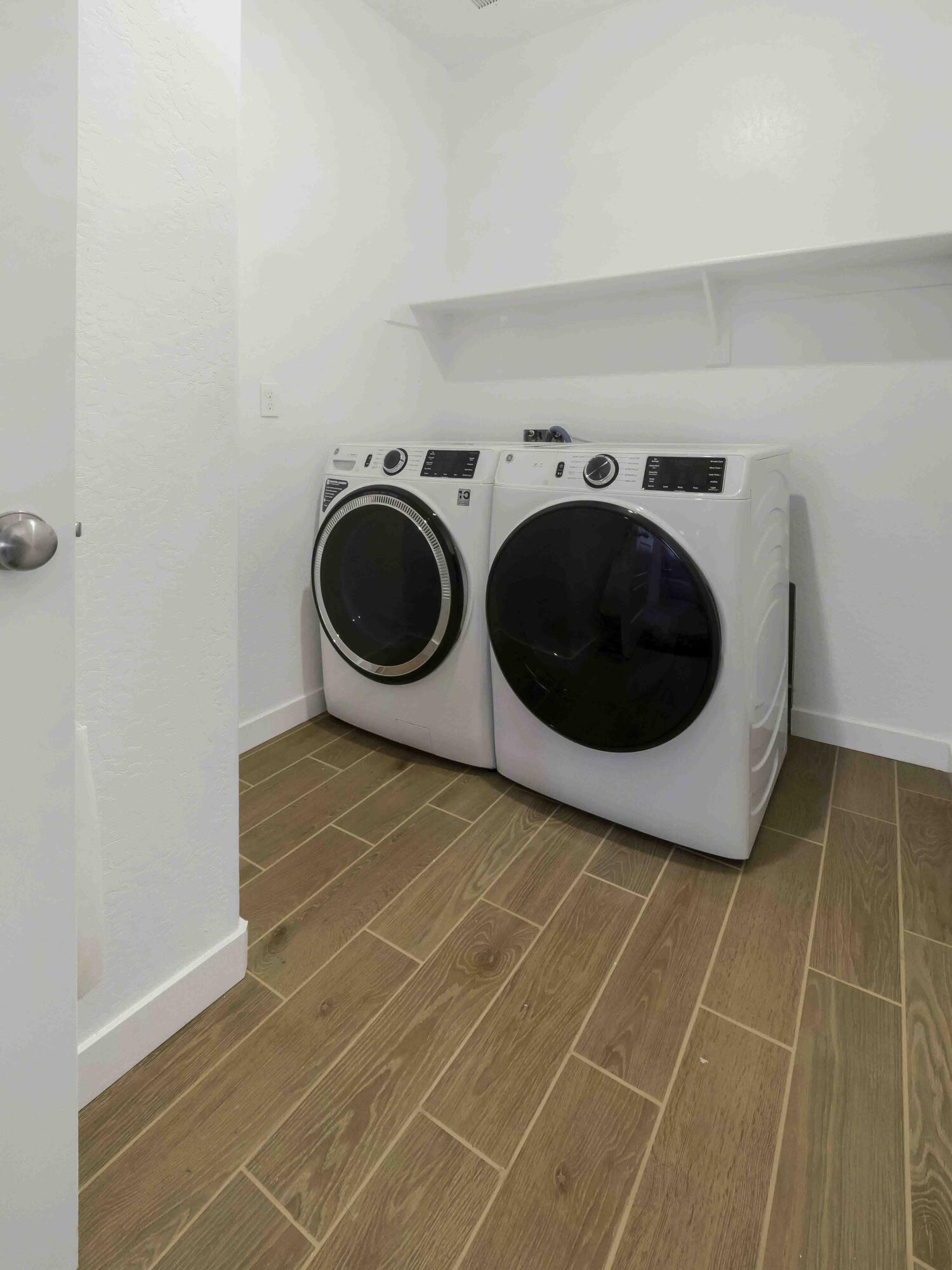 143 NE Riverway Dr, Visalia, CA 93291