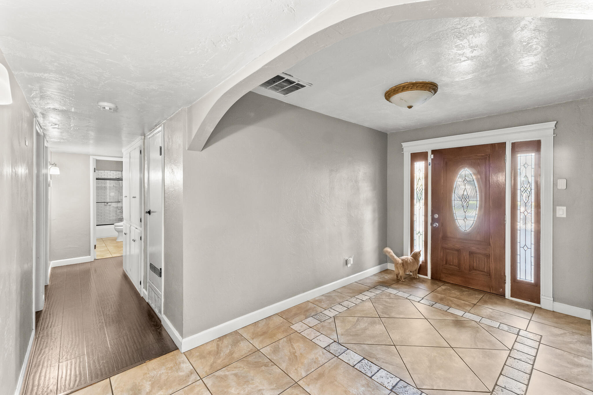 908 N Beatrice, Tulare, CA 93274