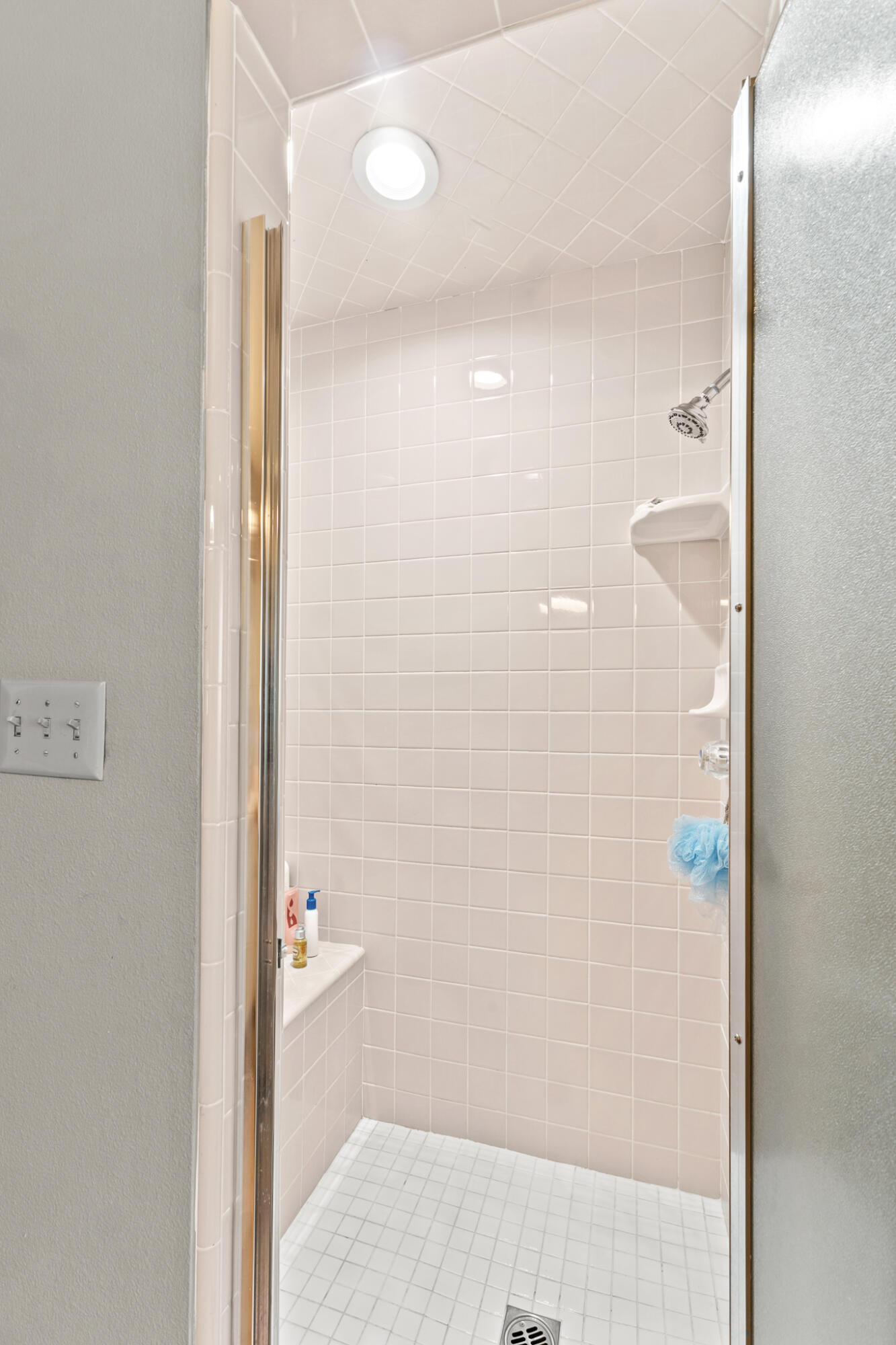 908 N Beatrice, Tulare, CA 93274