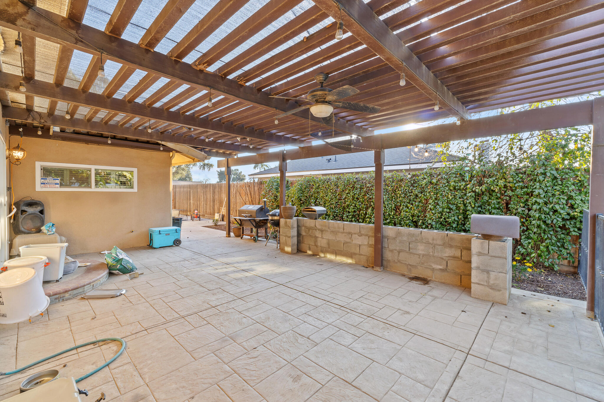 908 N Beatrice, Tulare, CA 93274