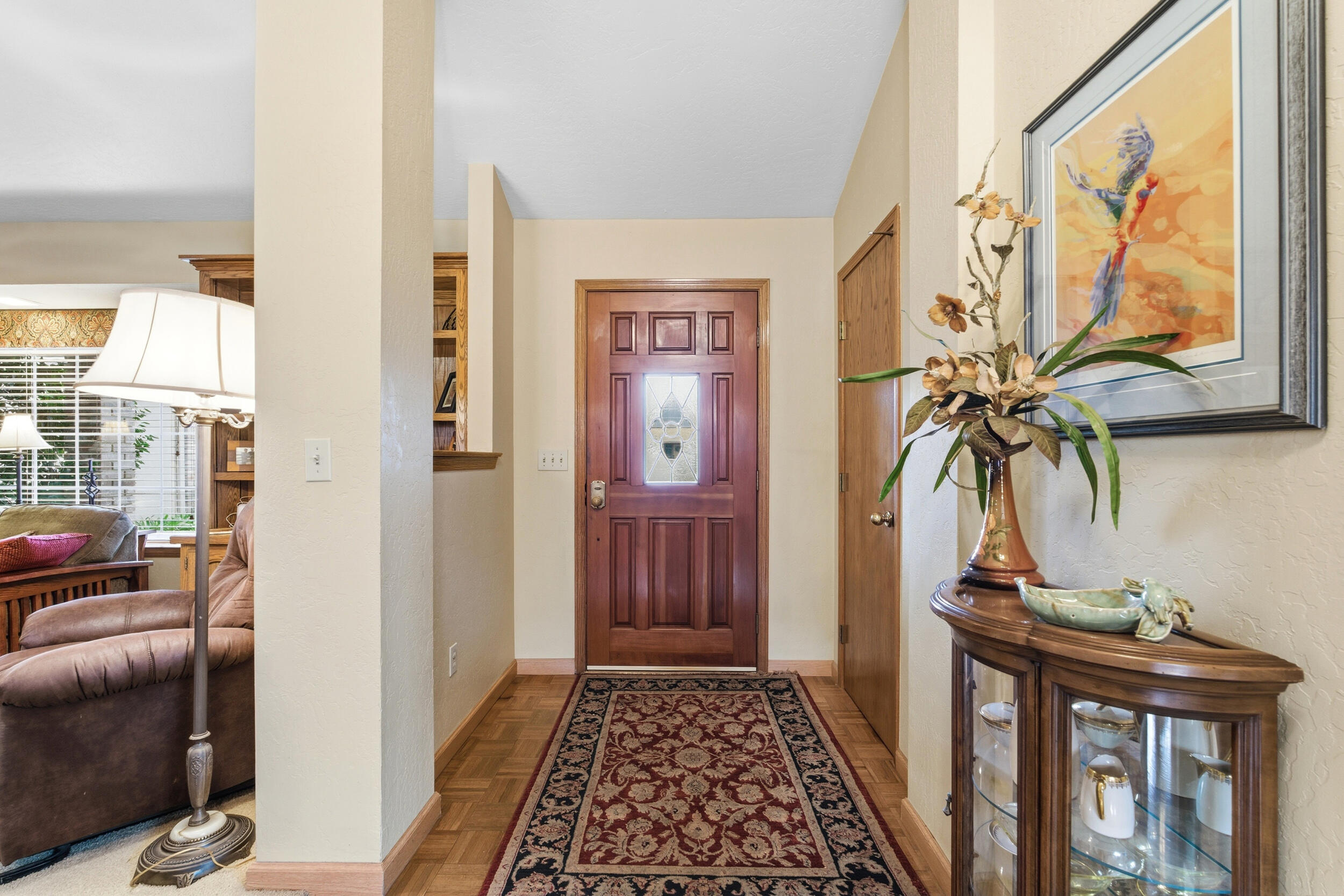 139 E Chestnut Ct, Visalia, CA 93277