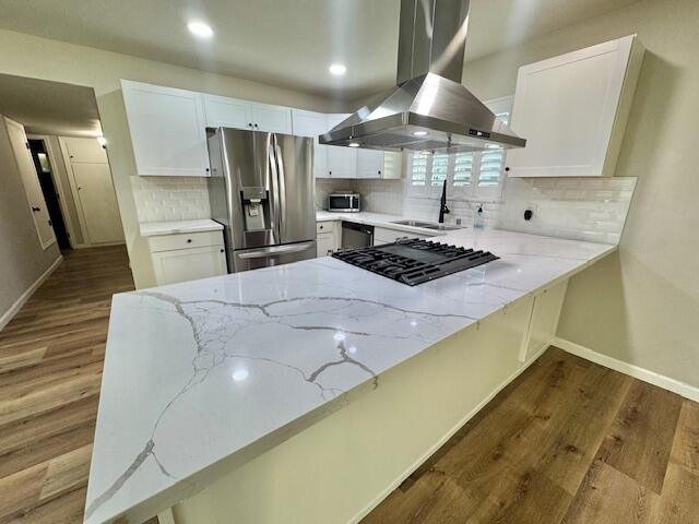 3035 W Cambridge Ave, Visalia, CA 93277