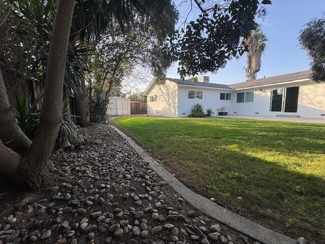 3035 W Cambridge Ave, Visalia, CA 93277