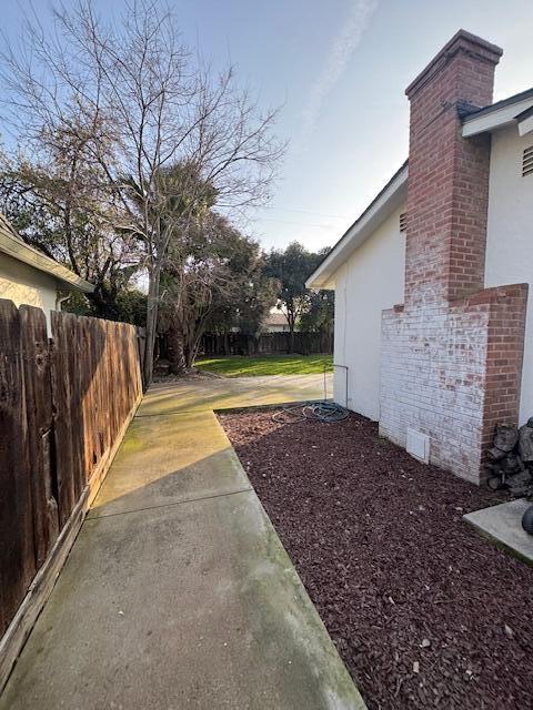 3035 W Cambridge Ave, Visalia, CA 93277