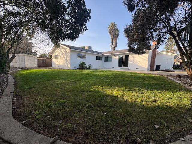 3035 W Cambridge Ave, Visalia, CA 93277