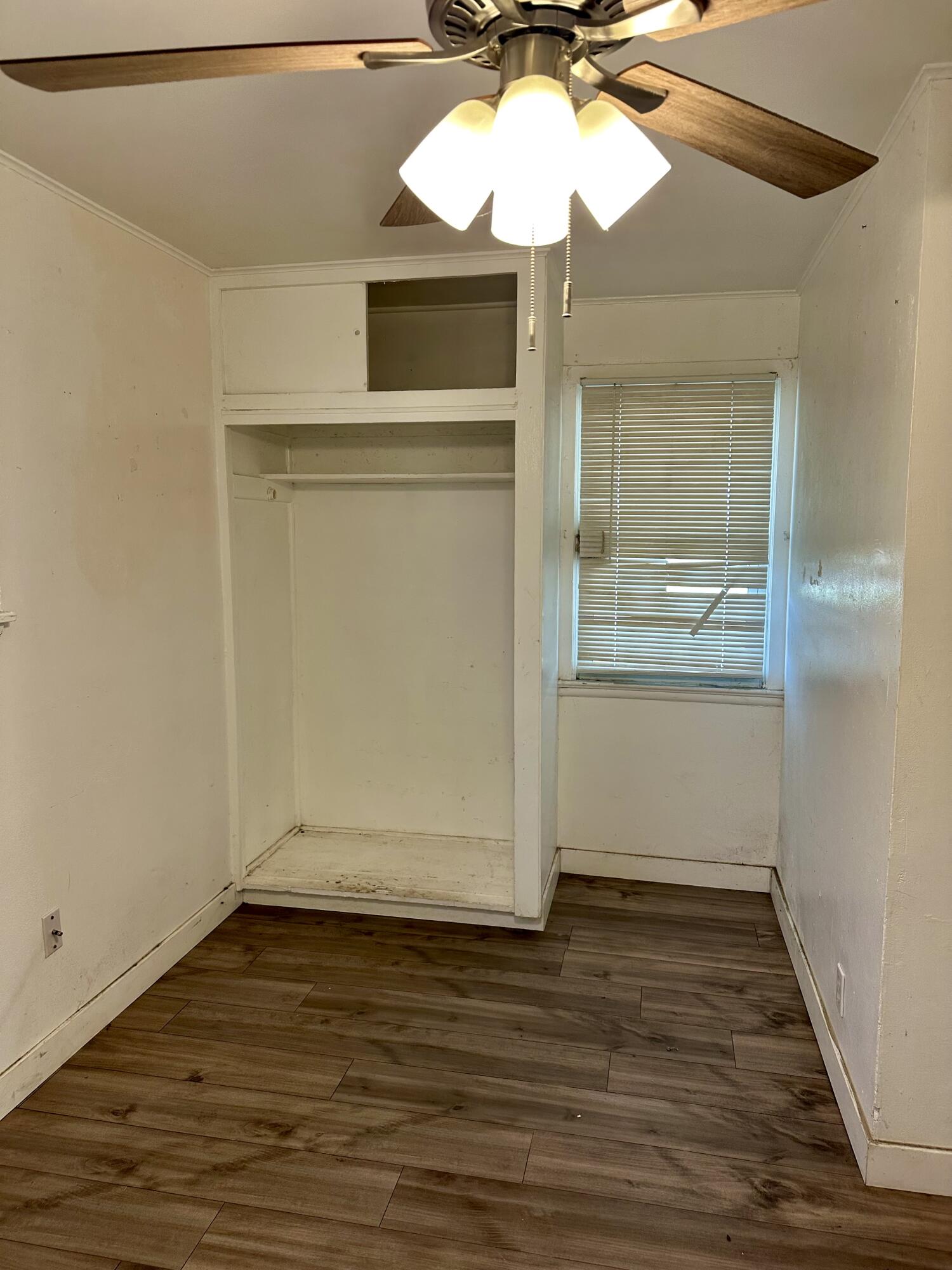 72 S Newcomb St, Porterville, CA 93257