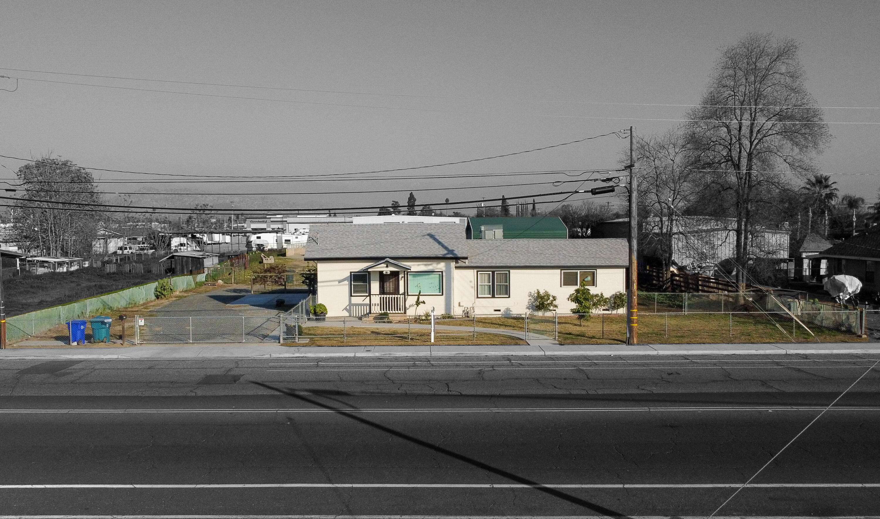 72 S Newcomb St, Porterville, CA 93257