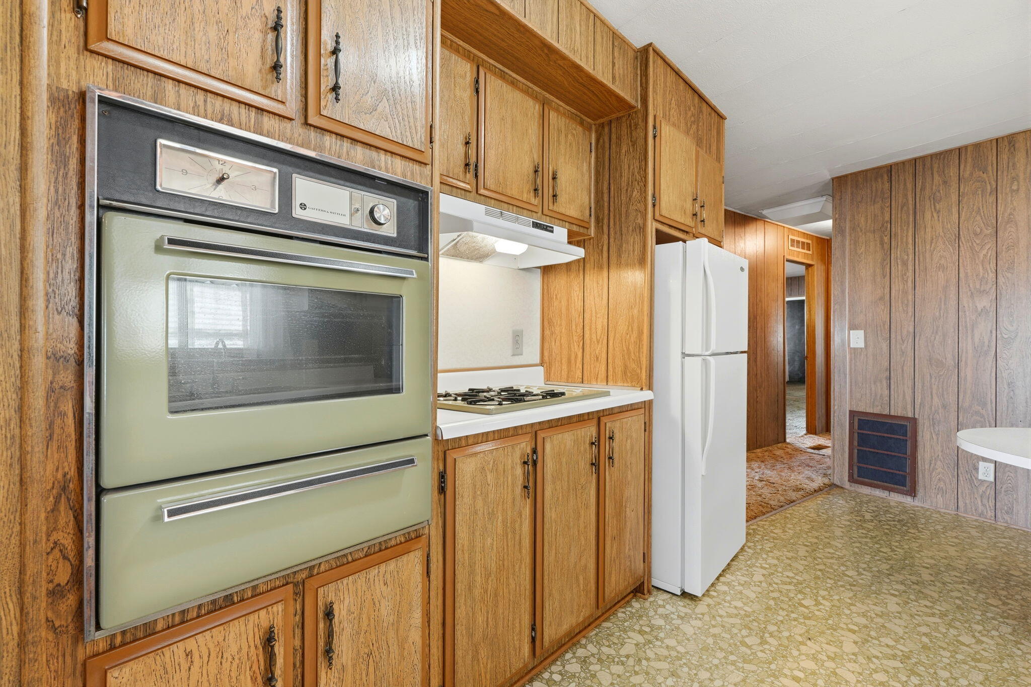 630 W Hermosa St #Spc 6, Lindsay, CA 93247