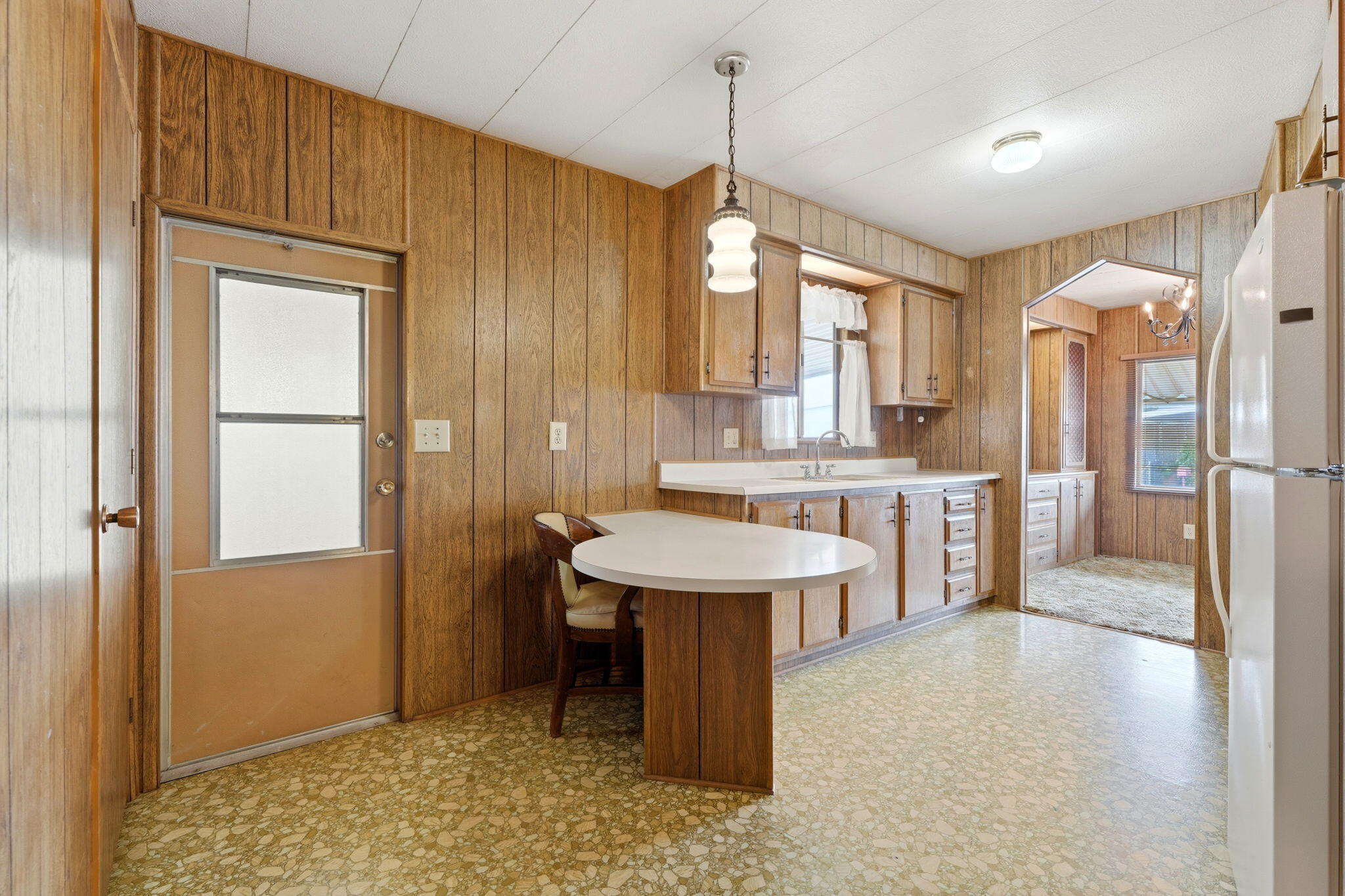 630 W Hermosa St #Spc 6, Lindsay, CA 93247