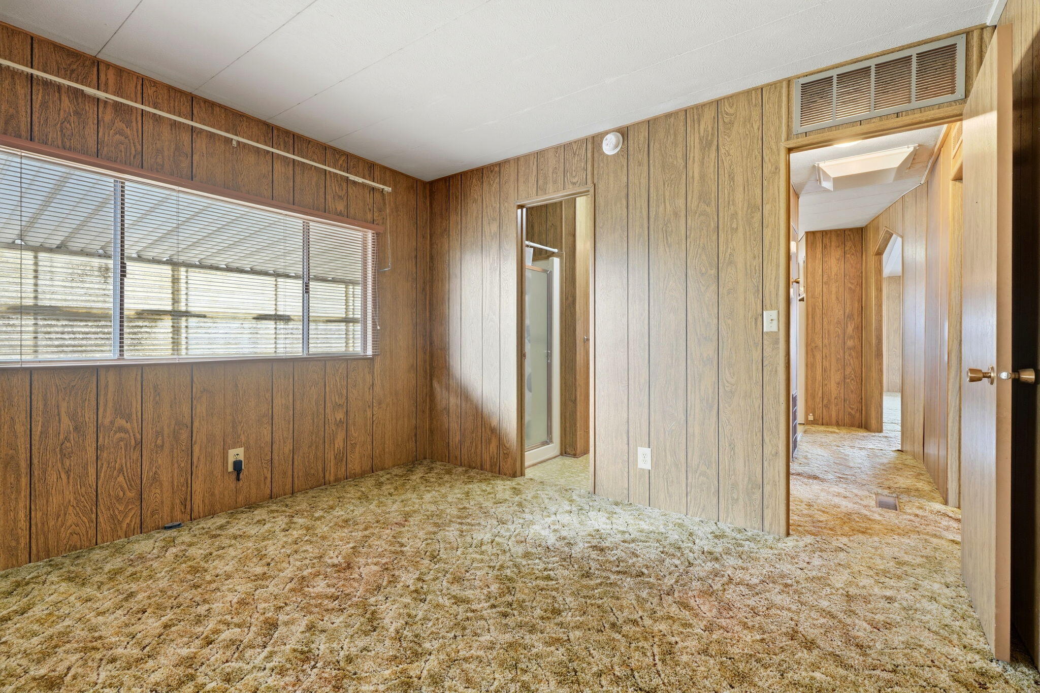 630 W Hermosa St #Spc 6, Lindsay, CA 93247